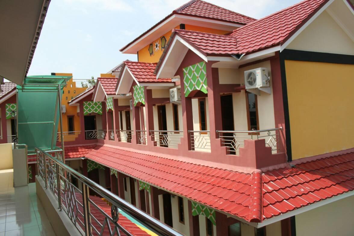 Pondok Cemara Hotel Медан Екстериор снимка